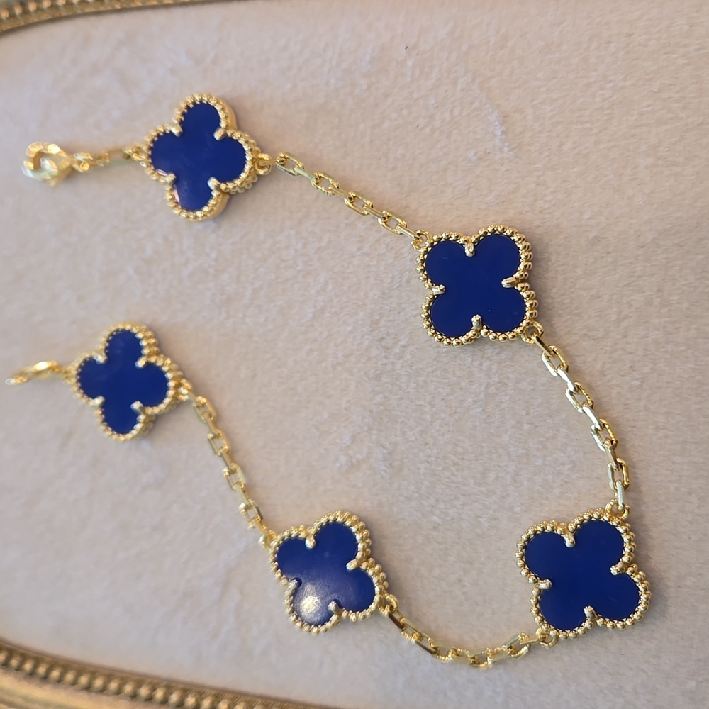 Alhambra Clover bracelet gold plated Royal Blue. High Quality. Designer Looks